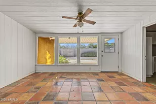 2940 N 53rd Pl, Phoenix, AZ 85018 - Photo 15