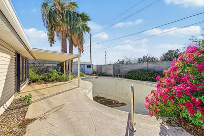 2940 N 53rd Place, Phoenix, AZ 85018 - Photo 27