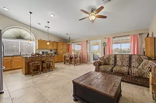 5762 S Feather Bush Dr, Gold Canyon, AZ 85118 - Photo 7