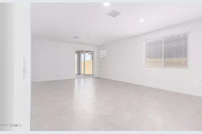 12704 W Marguerite Avenue, Avondale, AZ 85323 - Photo 5