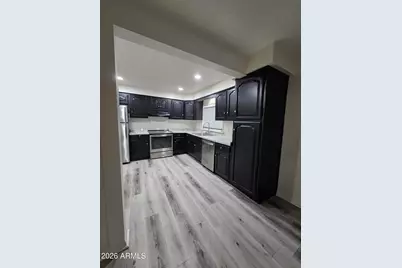 6725 N 55th Drive, Glendale, AZ 85301 - Photo 9