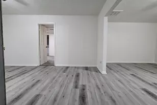 6725 N 55th Ave, Glendale, AZ 85301 - Photo 3