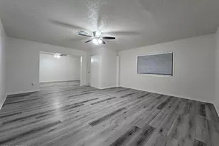 6725 N 55th Ave, Glendale, AZ 85301 - Photo 7