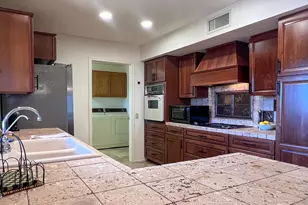 13917 W Pavillion Dr, Sun City West, AZ 85375 - Photo 15