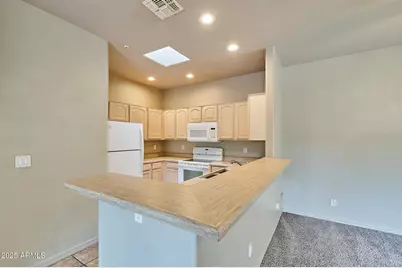 11874 N Saguaro Boulevard #Apt A, Fountain Hills, AZ 85268 - Photo 5