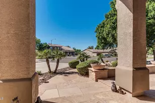 7910 W Briden Ln, Peoria, AZ 85383 - Photo 3