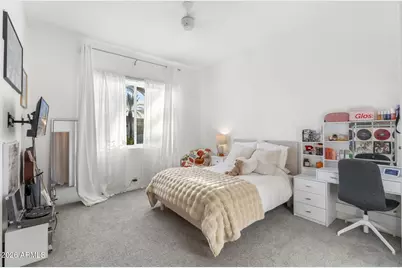 7616 E Sierra Vista Drive, Scottsdale, AZ 85250 - Photo 27