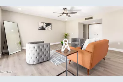 18442 N 104th Avenue, Sun City, AZ 85373 - Photo 11