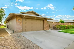 18442 N 104th Ave, Sun City, AZ 85373 - Photo 25