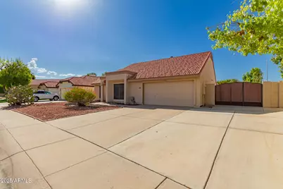 5860 W Saragosa Street, Chandler, AZ 85226 - Photo 3