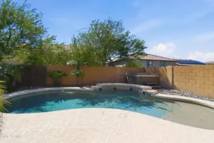 9011 W Red Fox Rd, Peoria, AZ 85383 - Photo 39