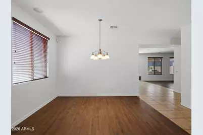 9011 W Red Fox Road, Peoria, AZ 85383 - Photo 7