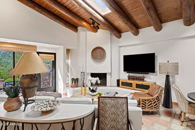 9250 E Whitethorn Circle, Scottsdale, AZ 85266 - Photo 15