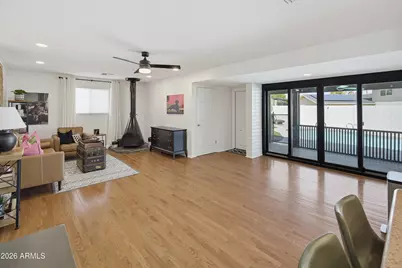 3936 E Desert Cove Avenue, Phoenix, AZ 85028 - Photo 9