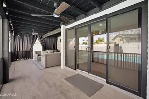 3936 E Desert Cove Ave, Phoenix, AZ 85028 - Photo 17