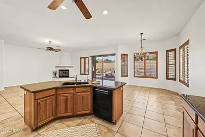 9526 E Greenway Street, Mesa, AZ 85207 - Photo 11