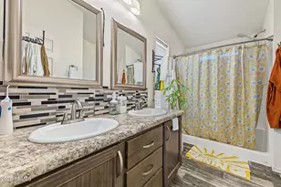 7810 W Peoria Ave, Peoria, AZ 85345 - Photo 19