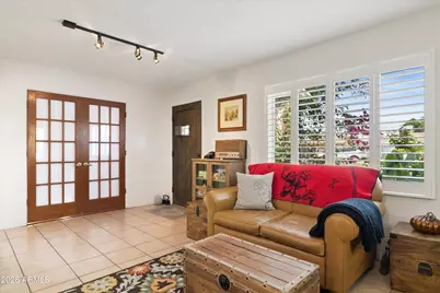 1929 E Clarendon Avenue, Phoenix, AZ 85016 - Photo 11