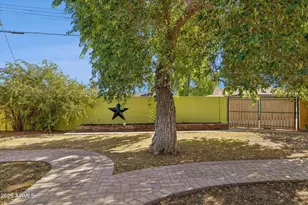 1929 E Clarendon Ave, Phoenix, AZ 85016 - Photo 59