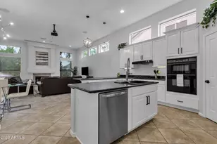 18210 N 53rd St, Scottsdale, AZ 85254 - Photo 15