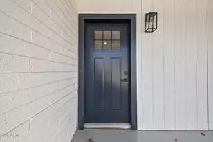 1330 E Catalina Dr, Phoenix, AZ 85014 - Photo 11