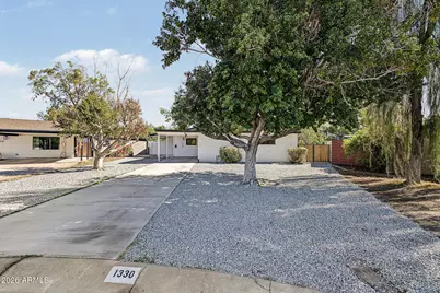 1330 E Catalina Drive, Phoenix, AZ 85014 - Photo 9