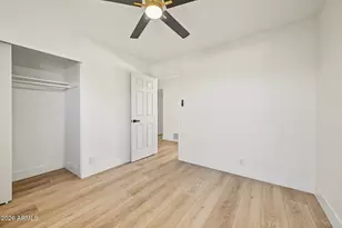 1330 E Catalina Dr, Phoenix, AZ 85014 - Photo 27