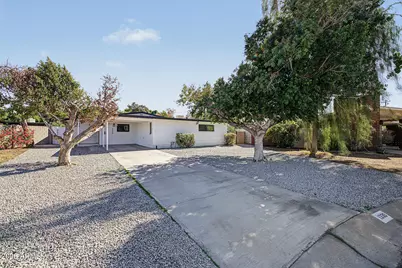 1330 E Catalina Drive, Phoenix, AZ 85014 - Photo 7