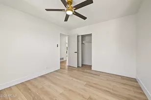 1330 E Catalina Dr, Phoenix, AZ 85014 - Photo 29