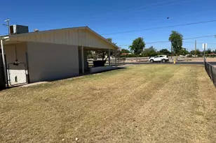 129 N Elm St, Gilbert, AZ 85234 - Photo 5