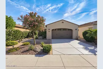 253 E Alcatara Avenue, Queen Creek, AZ 85140 - Photo 3