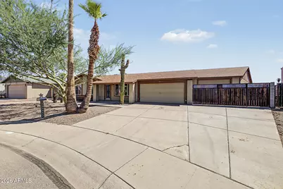 321 W Mesquite Street, Chandler, AZ 85225 - Photo 1