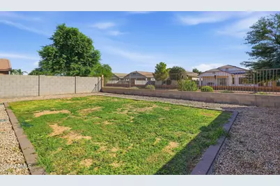 1431 W Belmont Red Trail, San Tan Valley, AZ 85143 - Photo 15