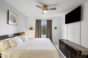 9820 N Central Ave, Phoenix, AZ 85020 - Photo 21