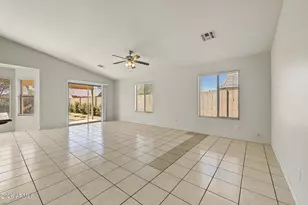 5458 N 77th Dr, Glendale, AZ 85303 - Photo 5