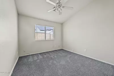 5458 N 77th Drive, Glendale, AZ 85303 - Photo 17