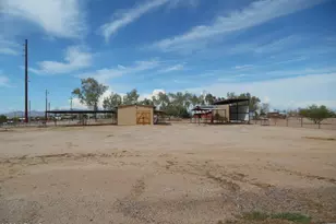 21032 W Shasta St, Buckeye, AZ 85326 - Photo 5