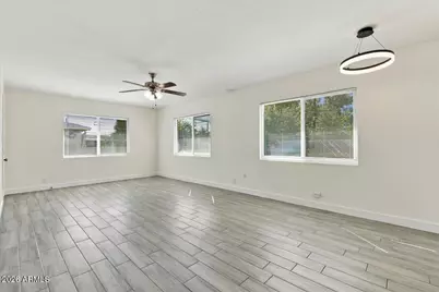 2535 E Clarendon Avenue #Apt 3, Phoenix, AZ 85016 - Photo 9