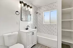 2535 E Clarendon Ave, Phoenix, AZ 85016 - Photo 15