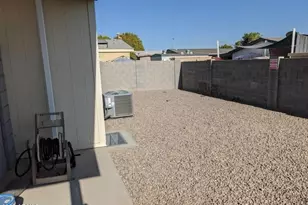 8601 N 103rd Ave, Peoria, AZ 85345 - Photo 15