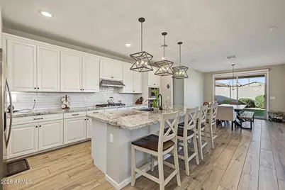 13986 W Alvarado Drive, Goodyear, AZ 85395 - Photo 11