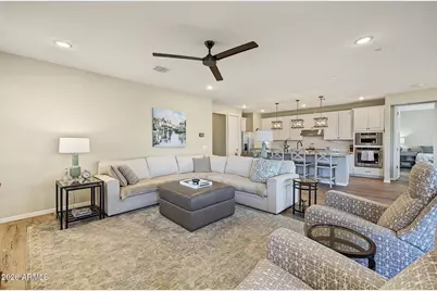 13986 W Alvarado Drive, Goodyear, AZ 85395 - Photo 9