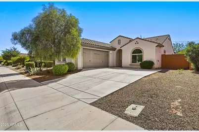 26065 W Quail Avenue, Buckeye, AZ 85396 - Photo 3
