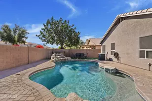 417 S Ash St, Gilbert, AZ 85233 - Photo 25