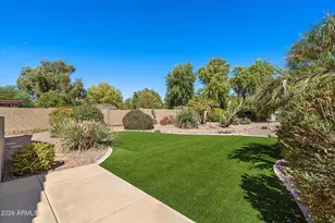2110 W Carol Ann Way, Phoenix, AZ 85023 - Photo 21