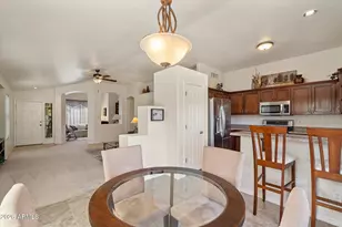 2110 W Carol Ann Way, Phoenix, AZ 85023 - Photo 7