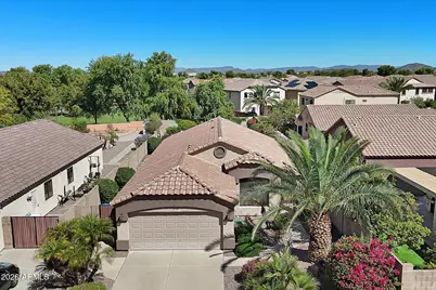 2110 W Carol Ann Way, Phoenix, AZ 85023 - Photo 1