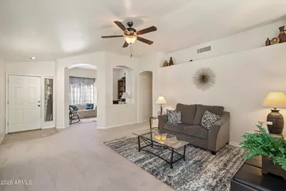 2110 W Carol Ann Way, Phoenix, AZ 85023 - Photo 5