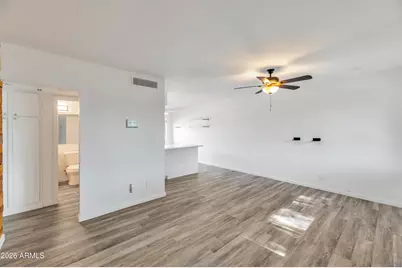 749 E Montebello Avenue #229, Phoenix, AZ 85014 - Photo 5