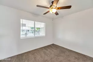 749 E Montebello Ave, Phoenix, AZ 85014 - Photo 9